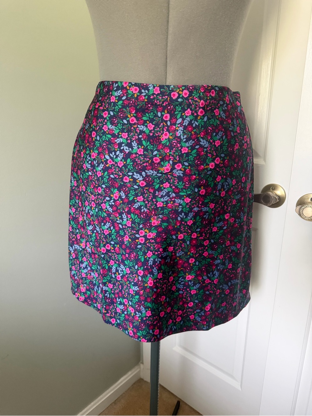 J. Crew Factory Navy Floral Mini Skirt with Pink & Green Blooms M